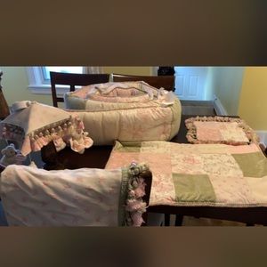 Glenna Jean complete crib bedding set